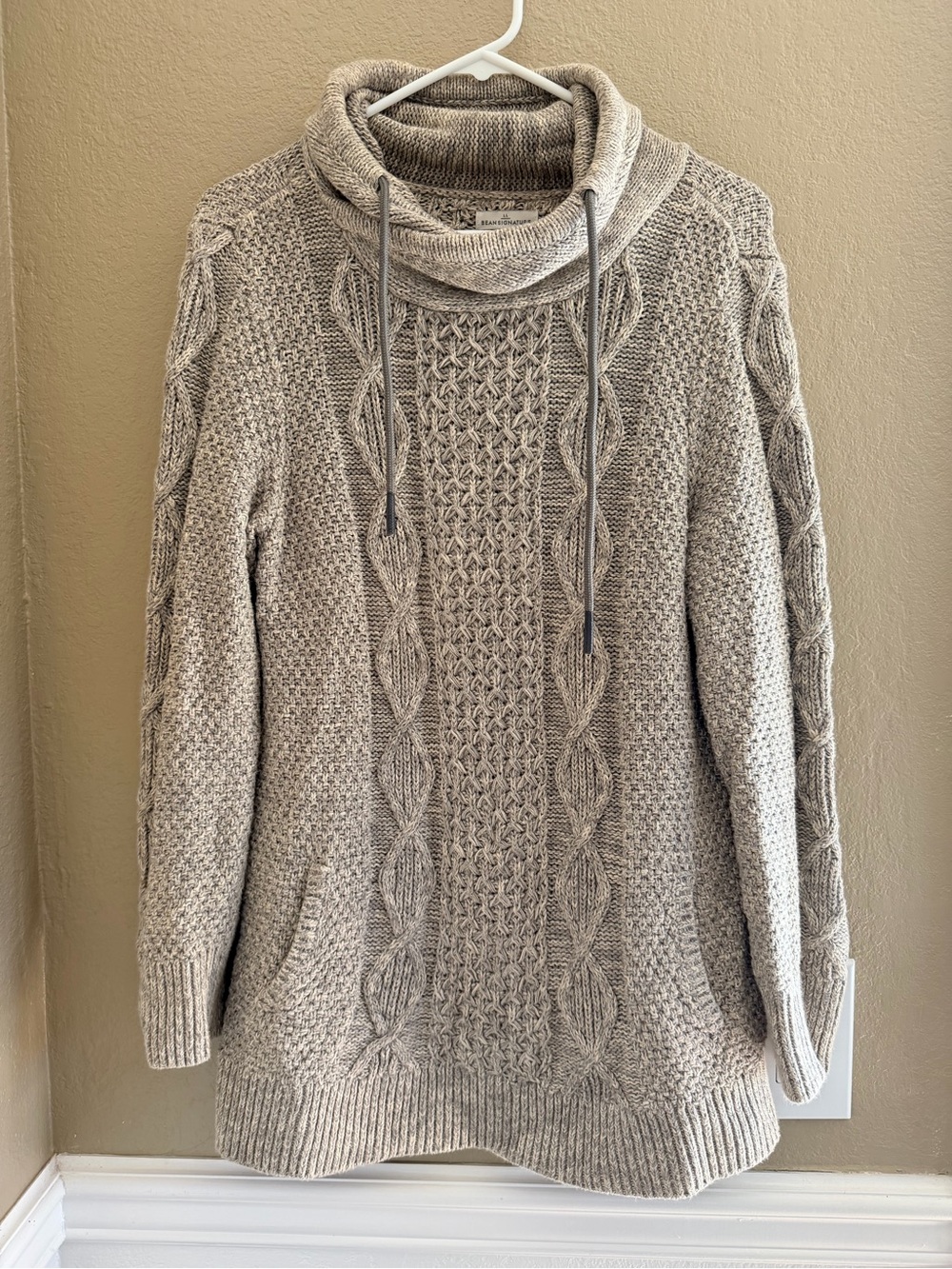 L.L. Bean Signature cotton Cozy Cable Knit funnel Neck Sweater